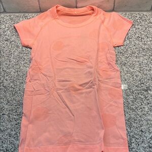 lululemon athletica Coral Short Sleeve Tee